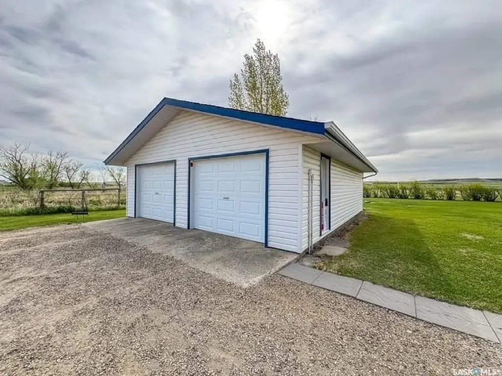 113 1st Street Swift Current Rm No. 137 SK S9H 4V1