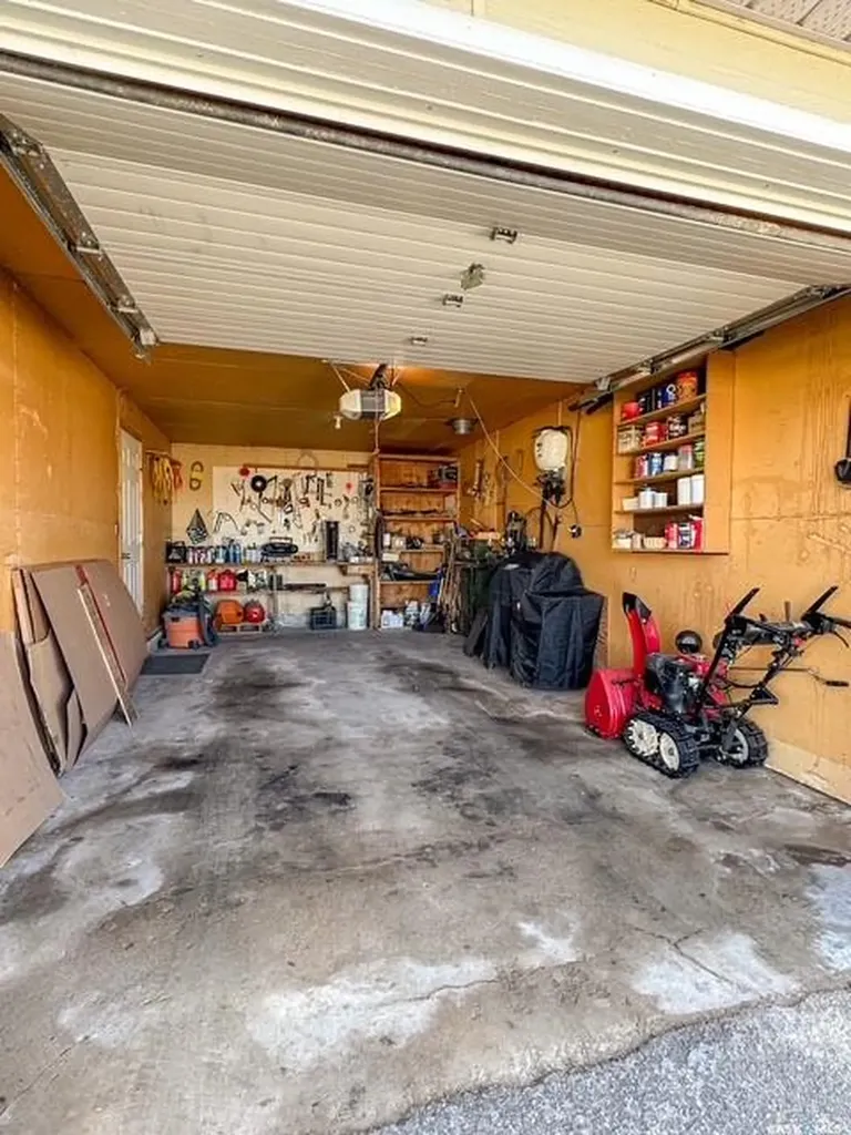 113 1st Street Swift Current Rm No. 137 SK S9H 4V1
