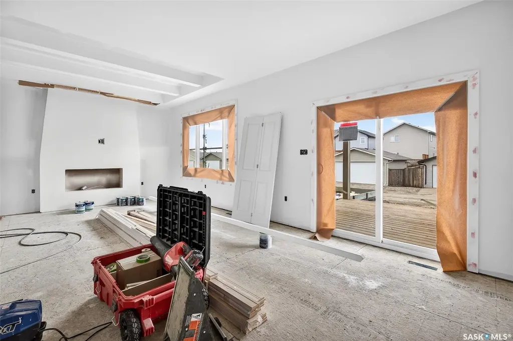1722 Hayes Lane Moose Jaw SK S6J 0B6