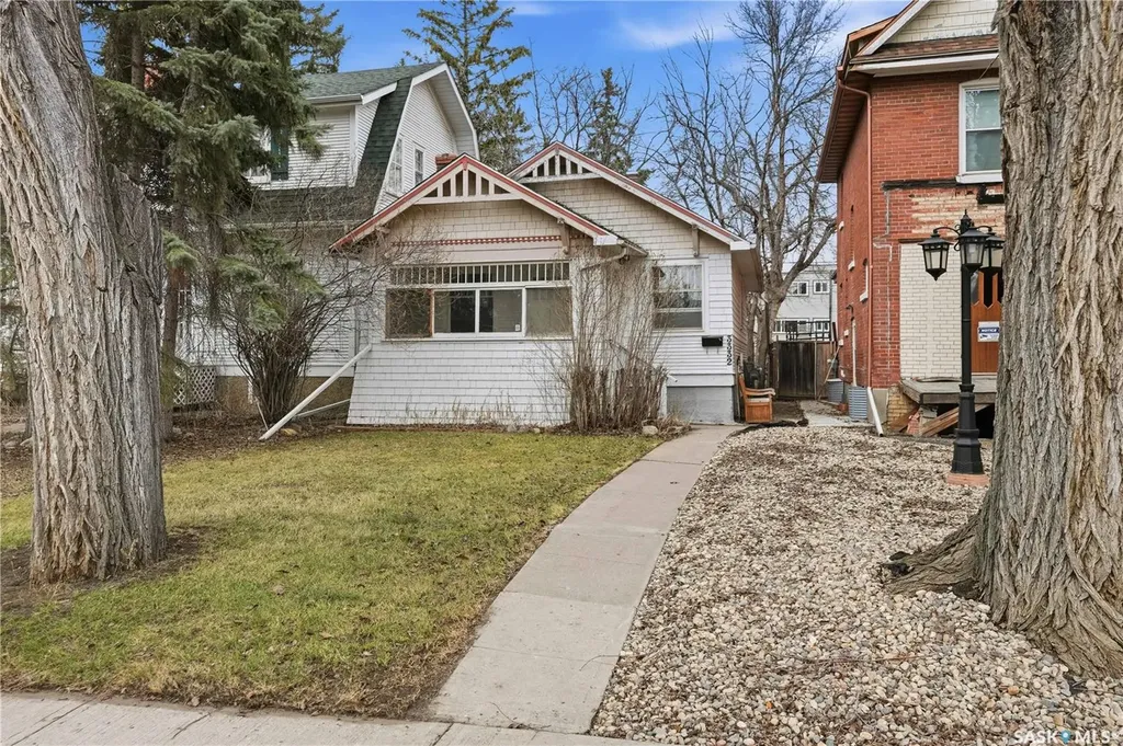 3332 Pike Avenue Regina SK S4T 1S4