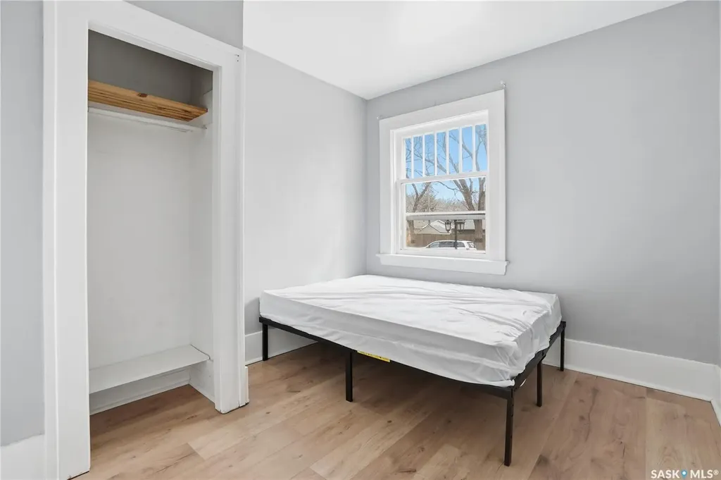 3332 Pike Avenue Regina SK S4T 1S4
