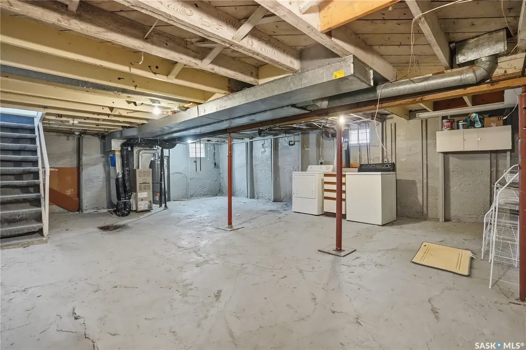 3332 Pike Avenue Regina SK S4T 1S4