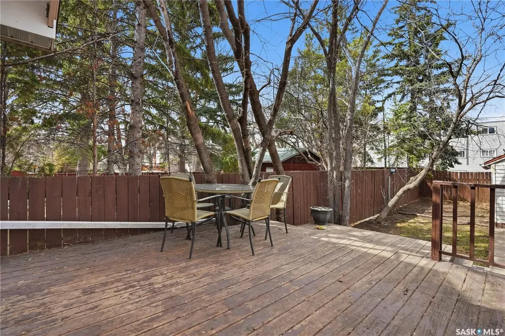 3332 Pike Avenue Regina SK S4T 1S4