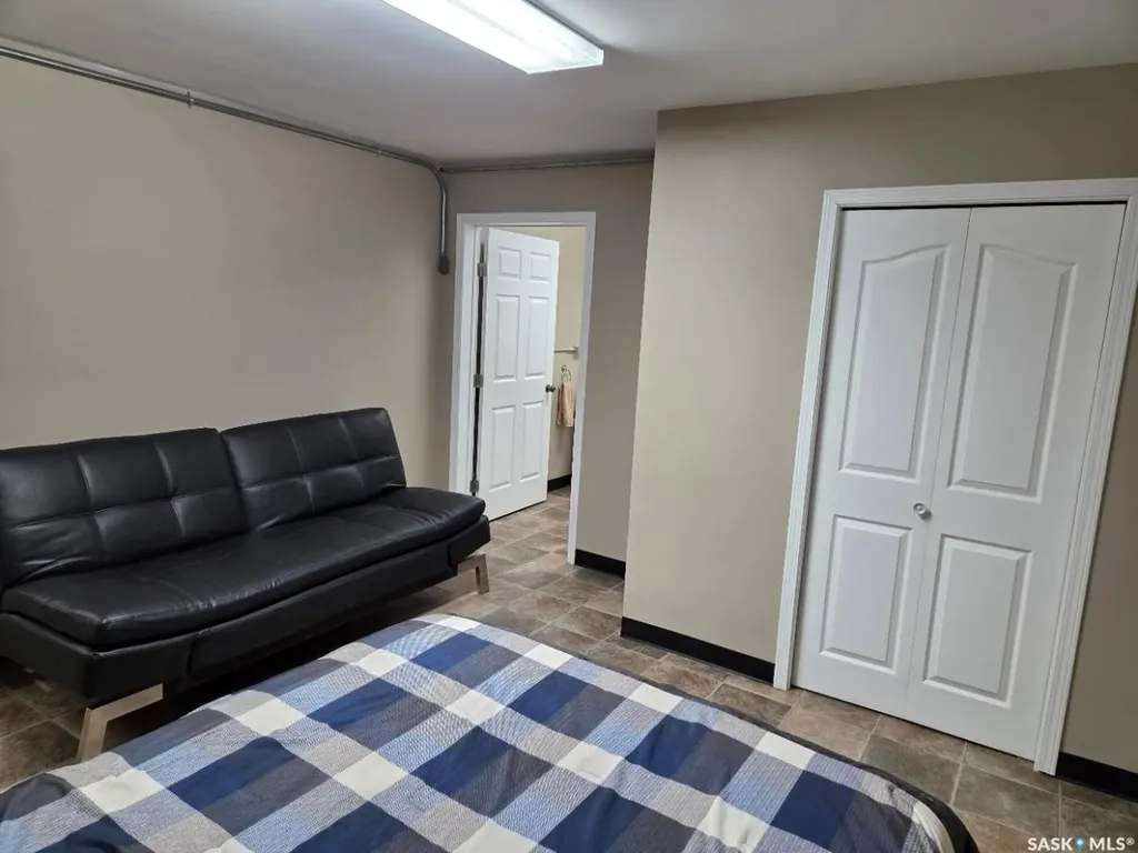 204 Railway Avenue S Middle Lake SK S0K 2X0