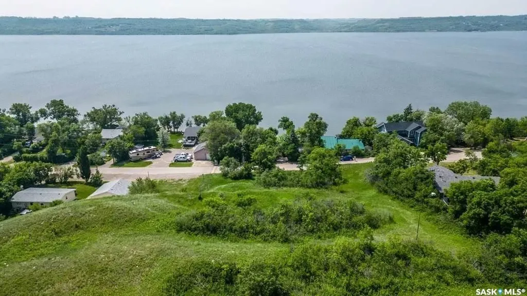 40 Lakeshore Drive Kannata Valley SK S0G 4L0