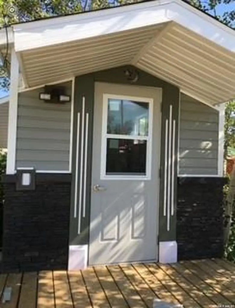 6 Regional Park Road Wakaw Lake SK S0K 4P0