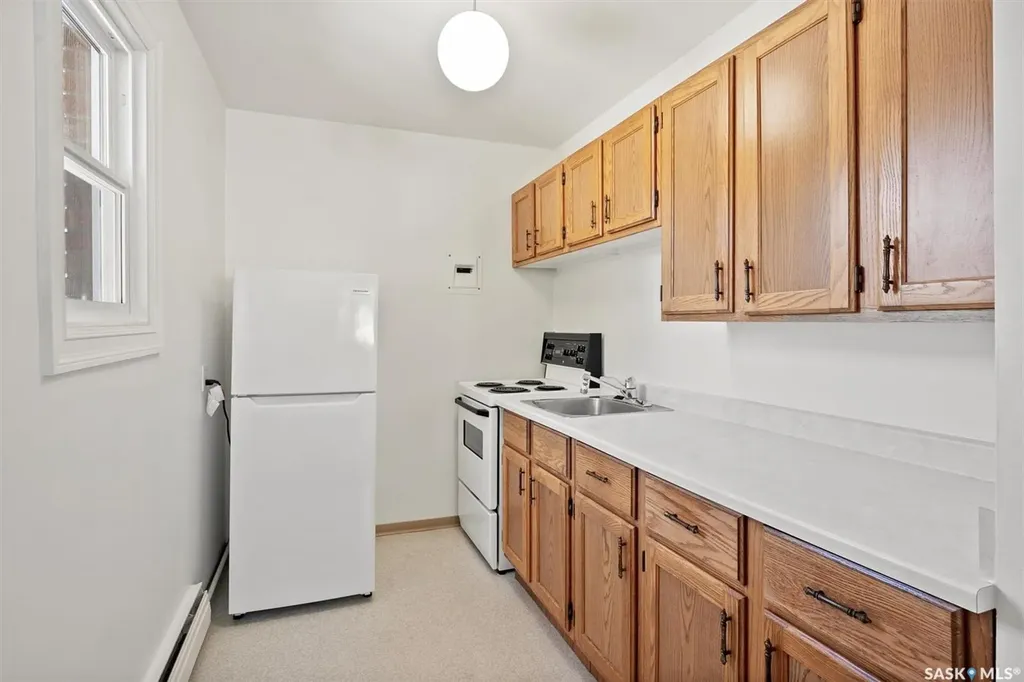 424 3rd Avenue N Saskatoon SK S7K 2J3