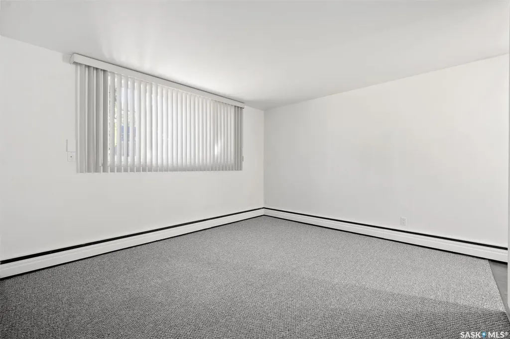 424 3rd Avenue N Saskatoon SK S7K 2J3