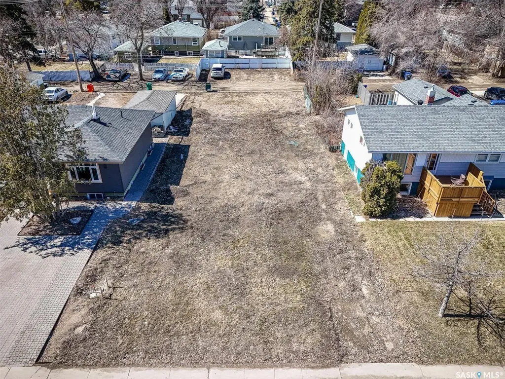 314 Cumberland Avenue S Saskatoon SK S7N 1M1