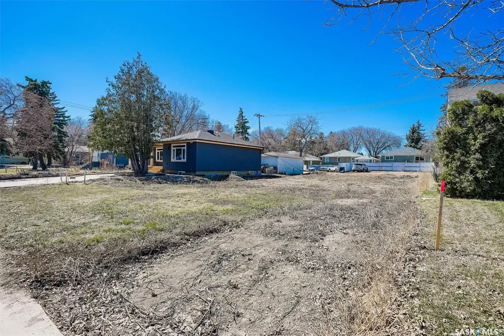 314 Cumberland Avenue S Saskatoon SK S7N 1M1