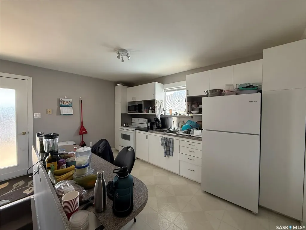 112 1st Avenue W Kindersley SK S0L 1S0