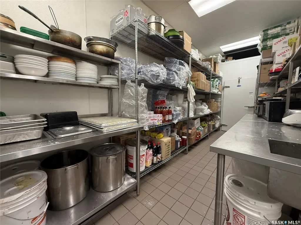 5885 Rochdale Boulevard Regina SK S4X 2P9