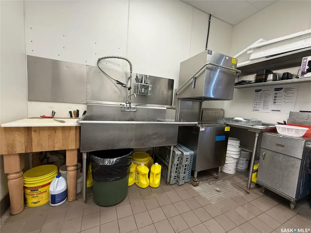 5885 Rochdale Boulevard Regina SK S4X 2P9