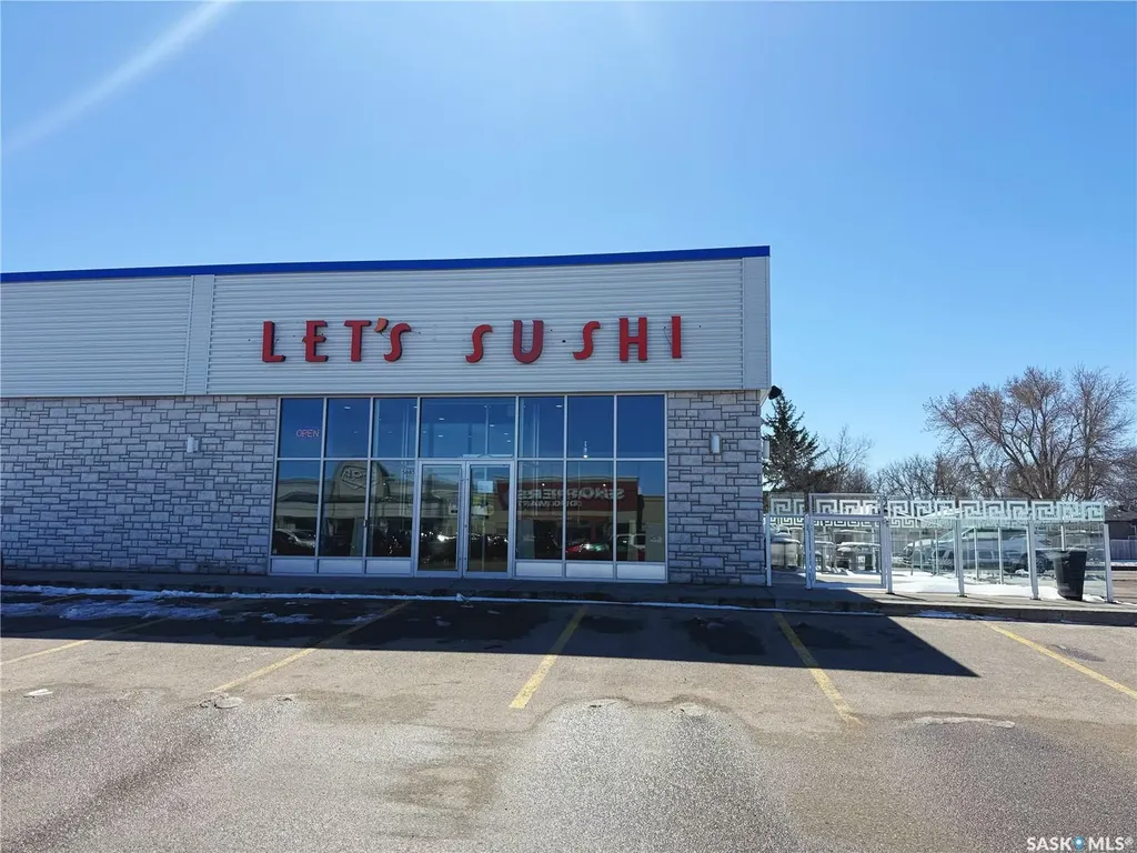 5885 Rochdale Boulevard Regina SK S4X 2P9