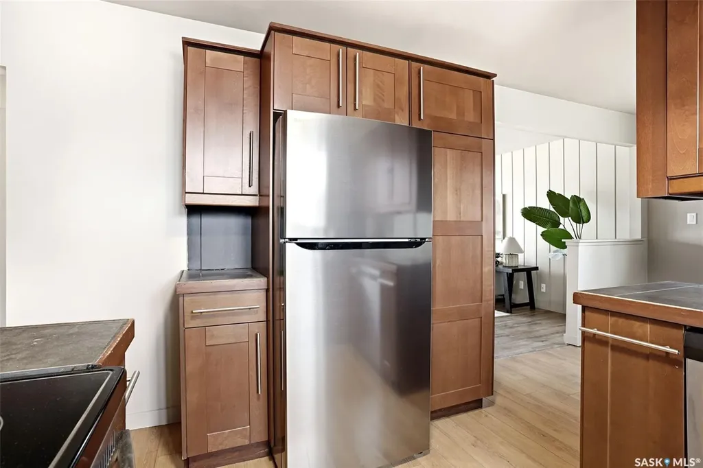 3814 25th Avenue Regina SK S4S 1L9