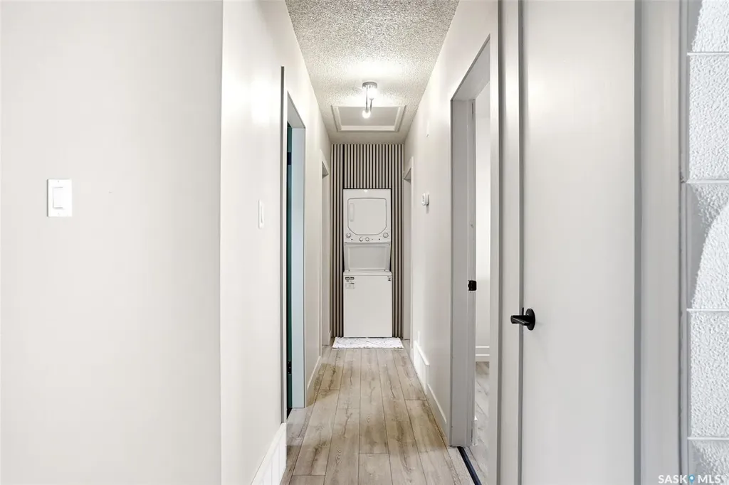 3814 25th Avenue Regina SK S4S 1L9