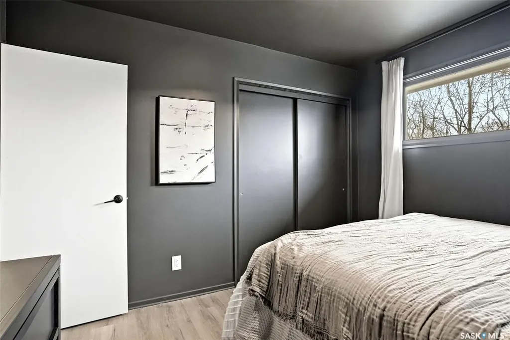 3814 25th Avenue Regina SK S4S 1L9