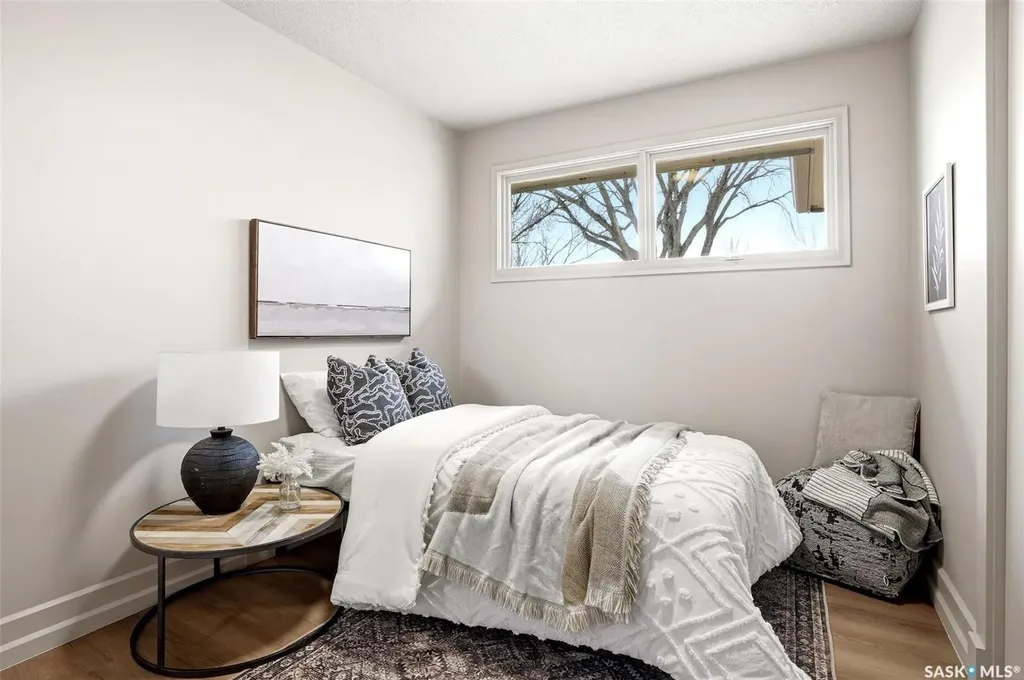 3814 25th Avenue Regina SK S4S 1L9