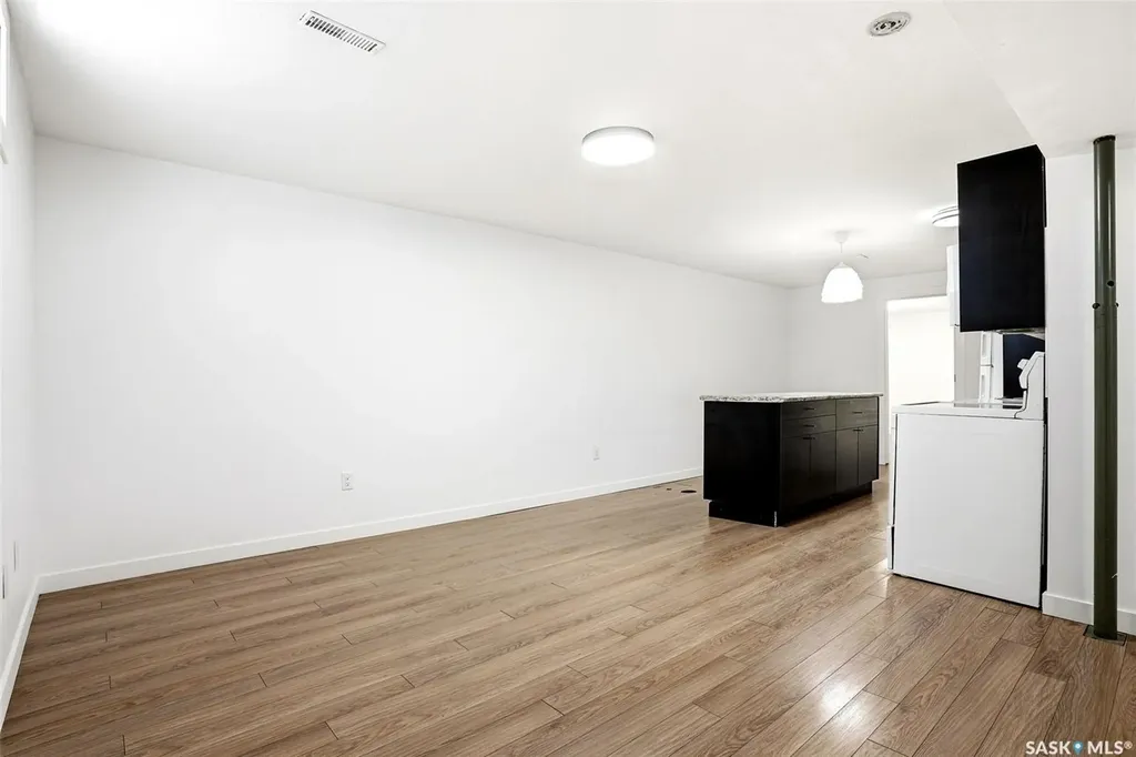 3814 25th Avenue Regina SK S4S 1L9