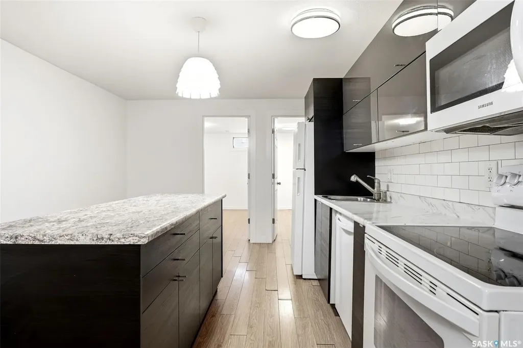 3814 25th Avenue Regina SK S4S 1L9