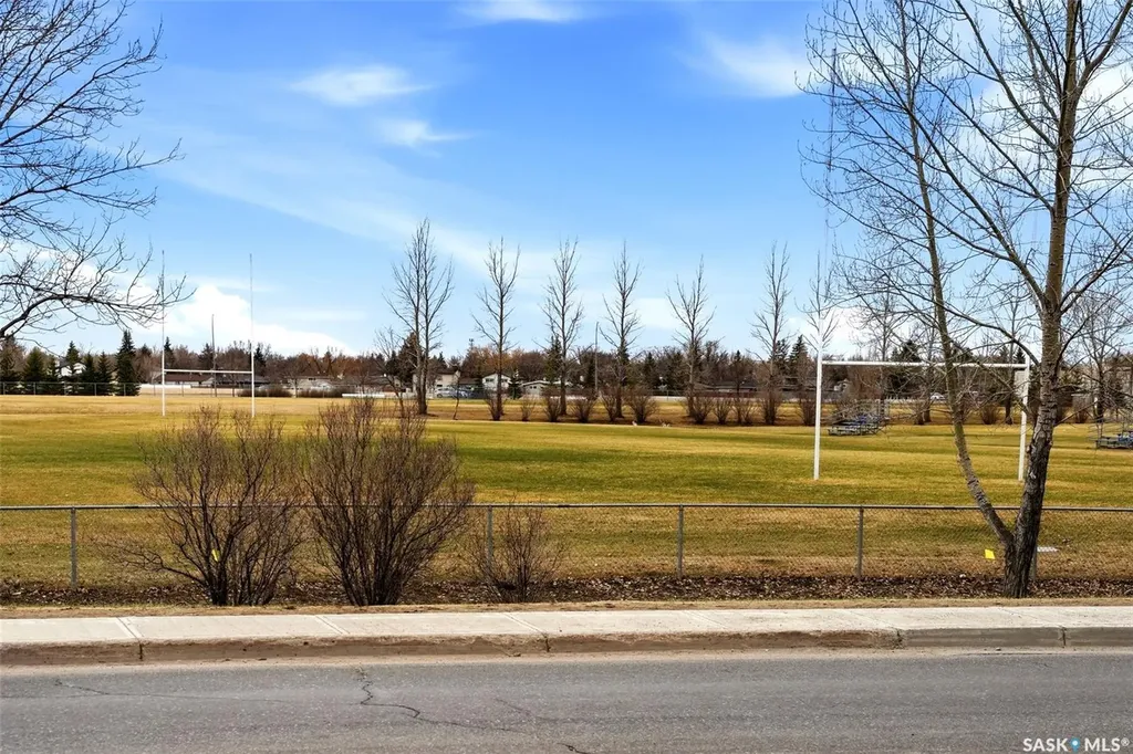 3814 25th Avenue Regina SK S4S 1L9