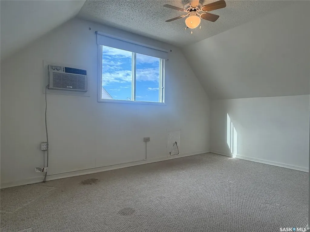 598 Prince Edward Street Melville SK S0A 2P0