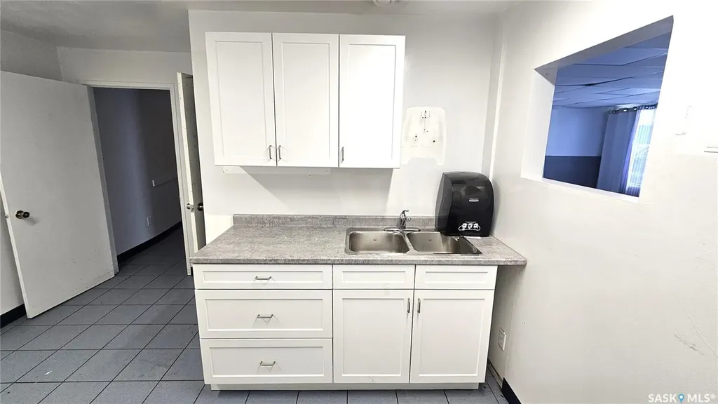 50 Manitoba Street E Moose Jaw SK S6H 0A2