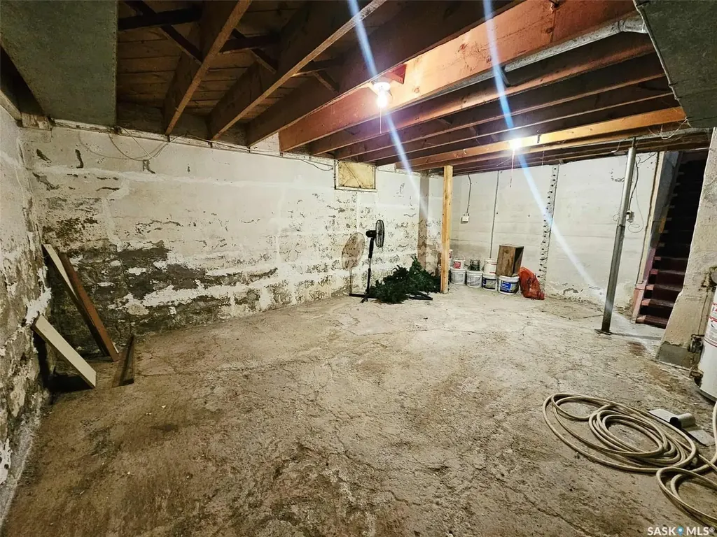 303 Ohlen Street Stockholm SK S0A 3Y0