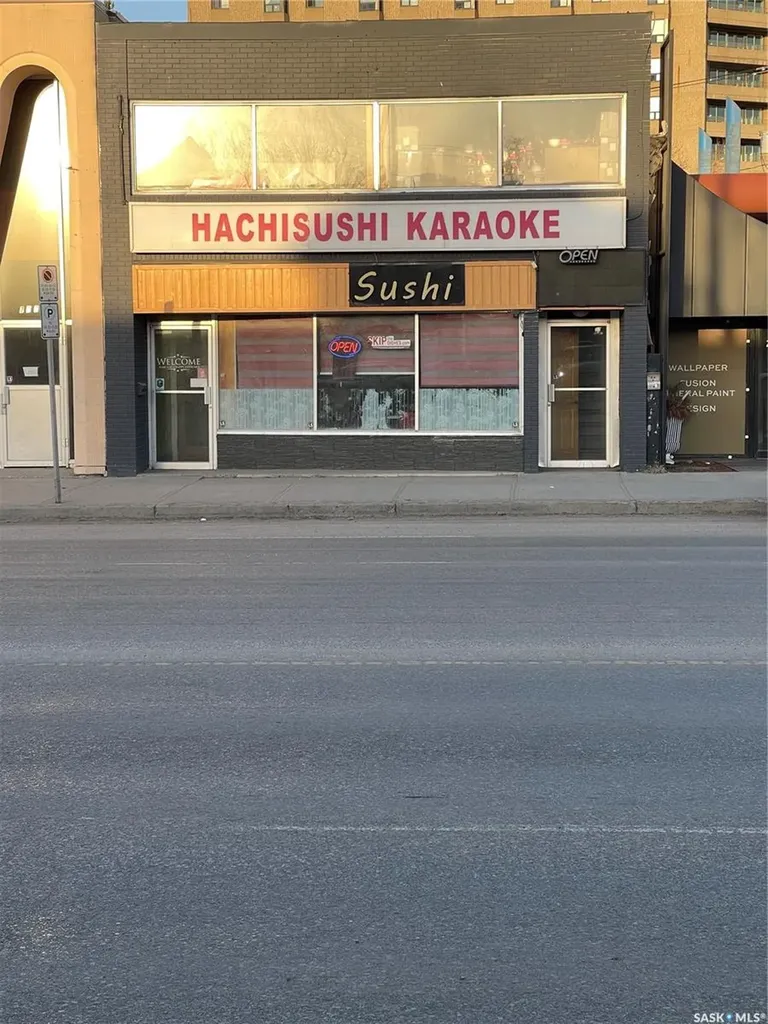 2135 Albert Street Regina SK S4P 2V1