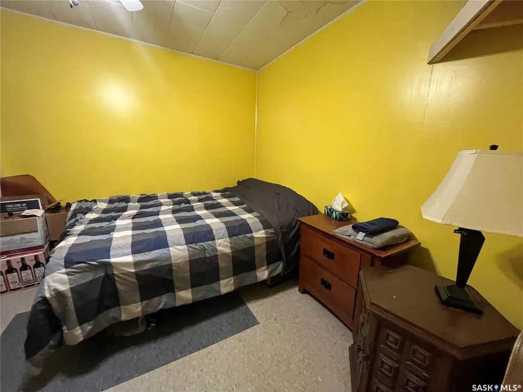 112 Gray Crescent W Wilkie SK S0K 4W0