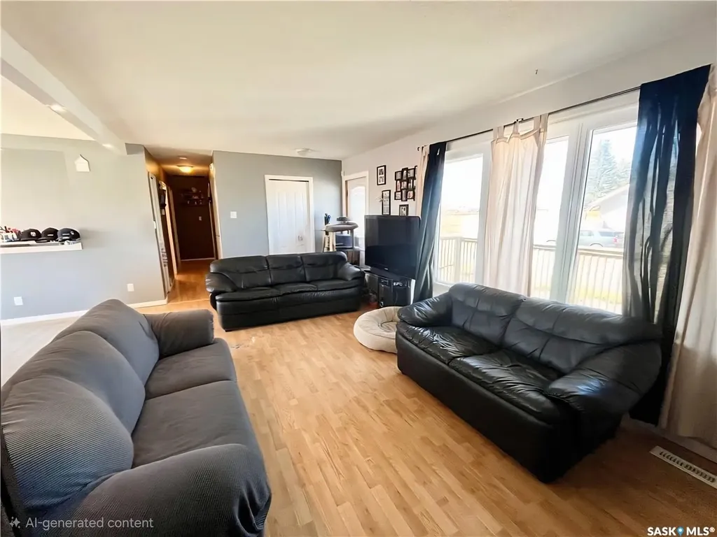 112 Gray Crescent W Wilkie SK S0K 4W0