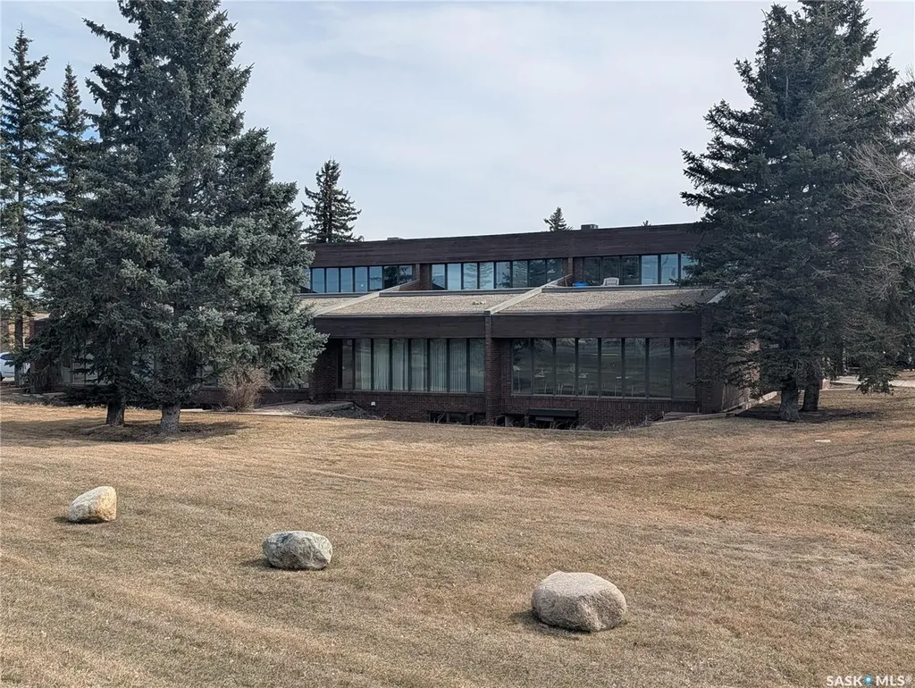 4010 Pasqua Street Regina SK S4S 6X2