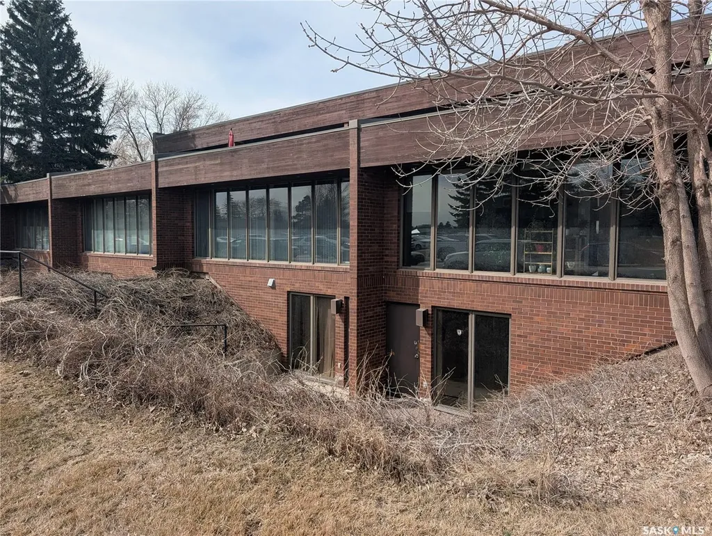 4010 Pasqua Street Regina SK S4S 6X2