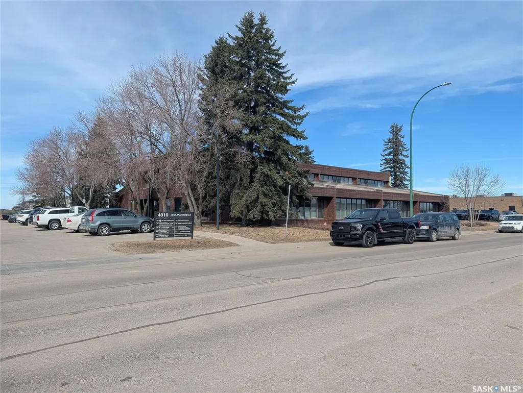 4010 Pasqua Street Regina SK S4S 6X2