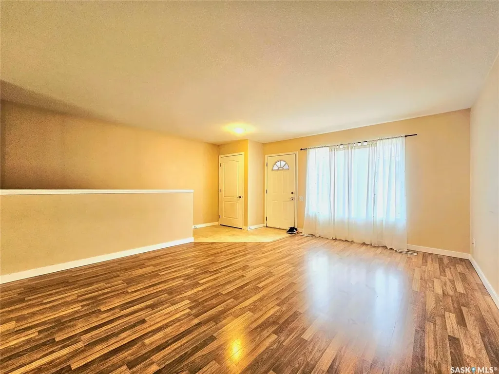135 Keedwell Street Saskatoon SK S7W 0A3