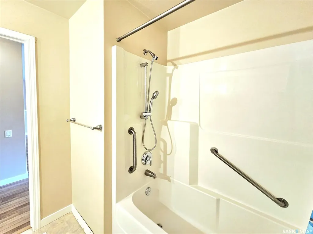 135 Keedwell Street Saskatoon SK S7W 0A3