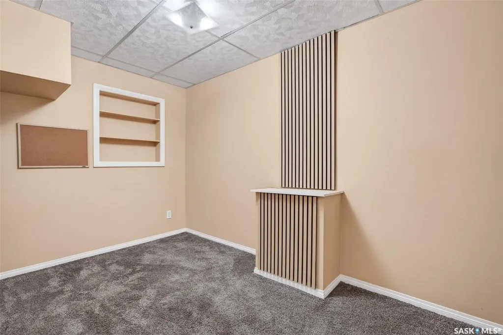 1312 Stadacona Street W Moose Jaw SK S6H 6M9