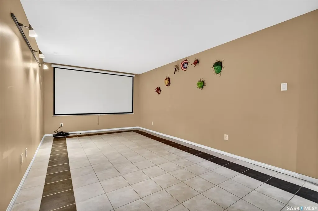 1312 Stadacona Street W Moose Jaw SK S6H 6M9