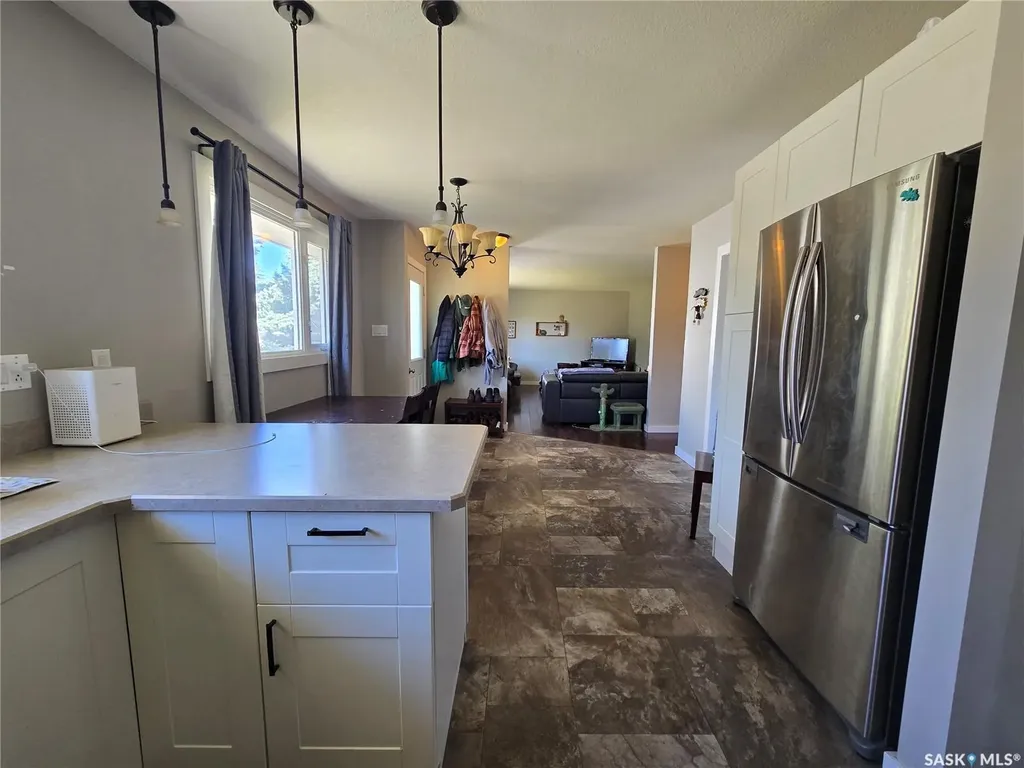 719 3rd Street E Assiniboia SK S0H 0B0