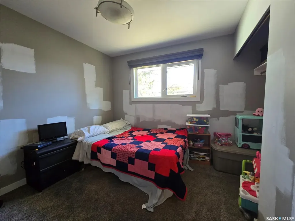 719 3rd Street E Assiniboia SK S0H 0B0