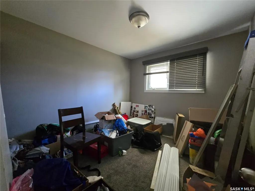719 3rd Street E Assiniboia SK S0H 0B0