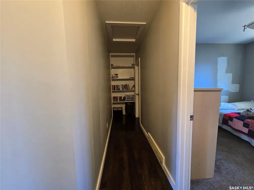 719 3rd Street E Assiniboia SK S0H 0B0
