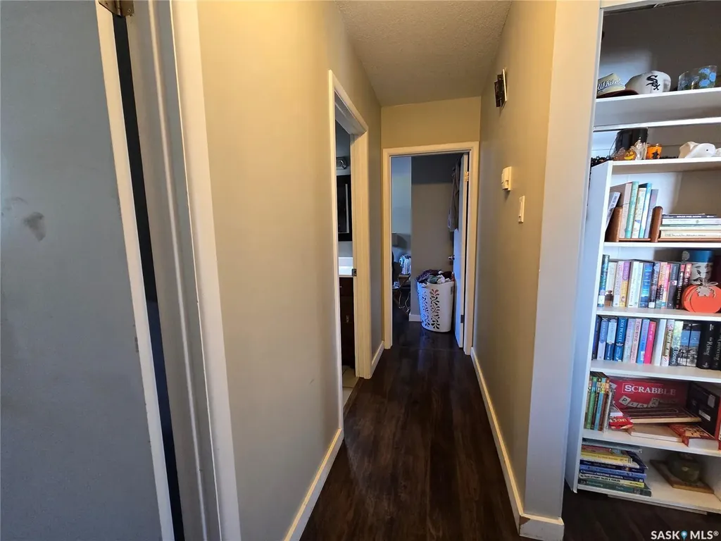719 3rd Street E Assiniboia SK S0H 0B0