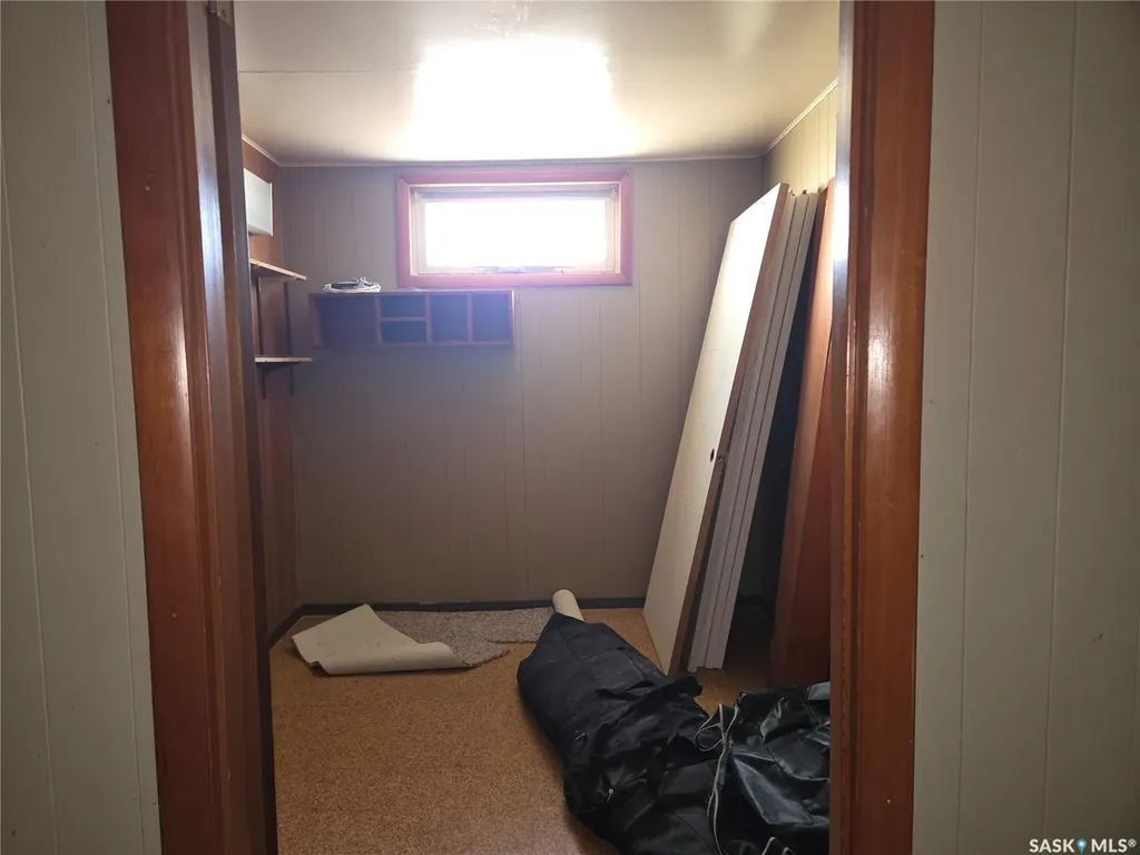 719 3rd Street E Assiniboia SK S0H 0B0