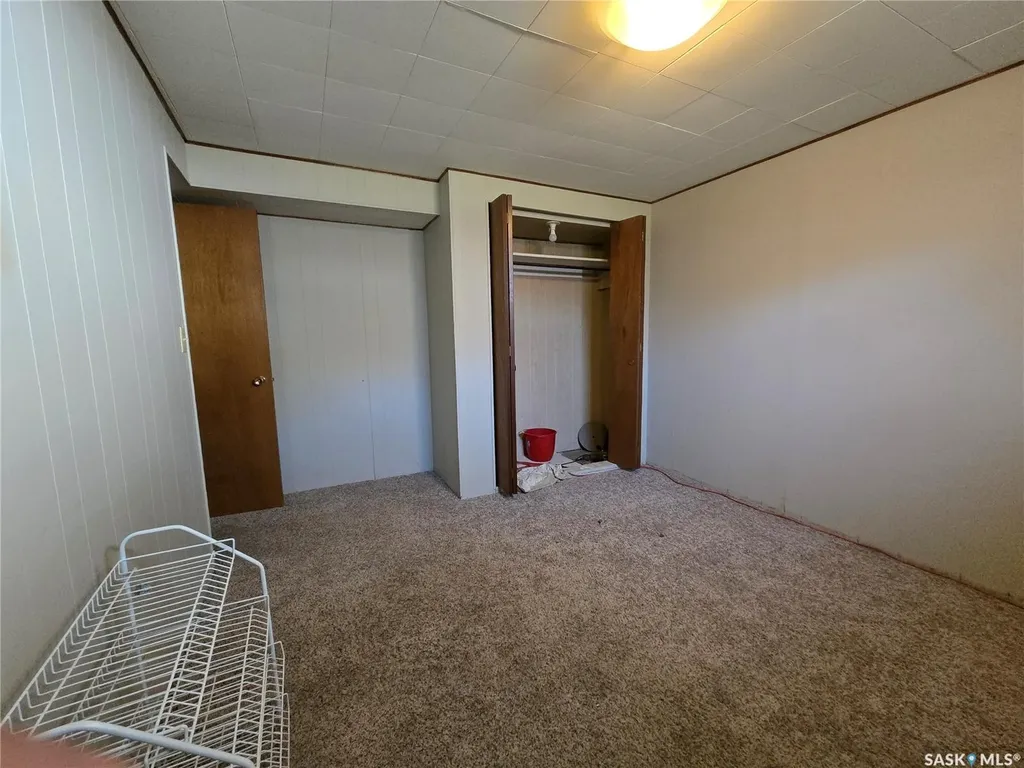 719 3rd Street E Assiniboia SK S0H 0B0