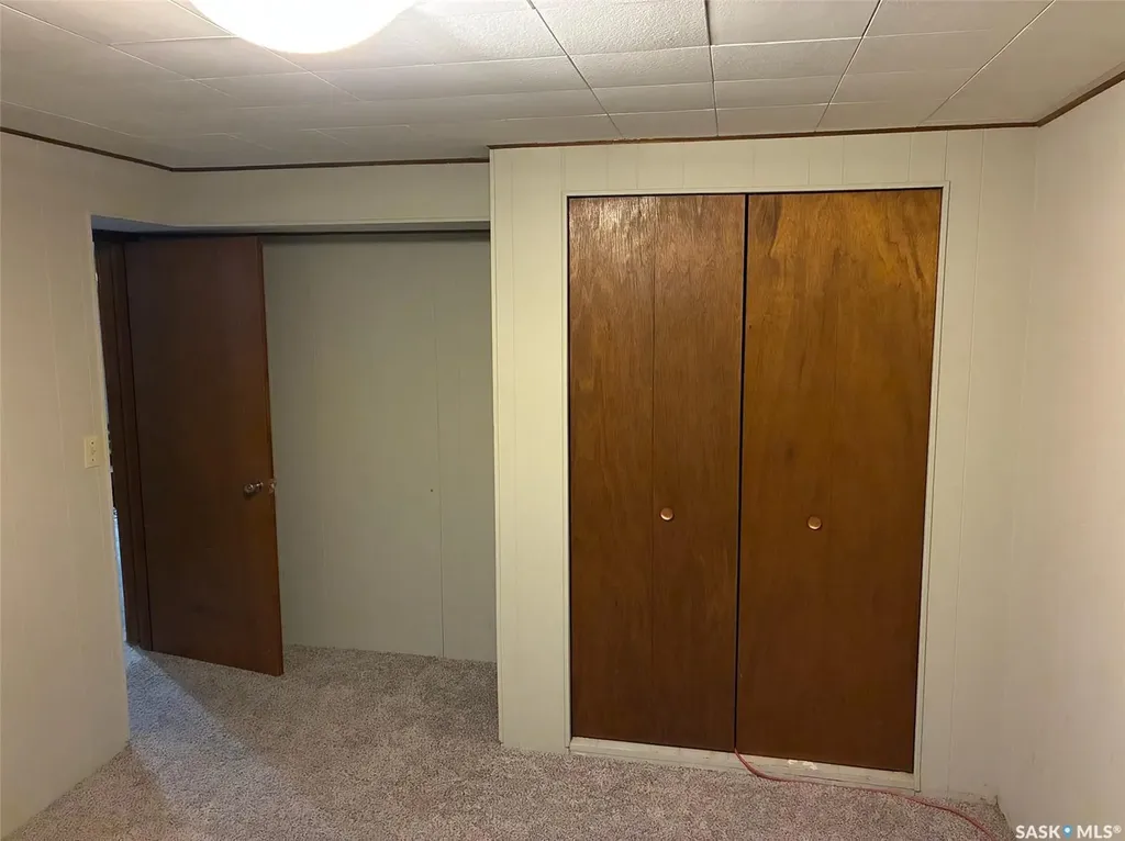 719 3rd Street E Assiniboia SK S0H 0B0
