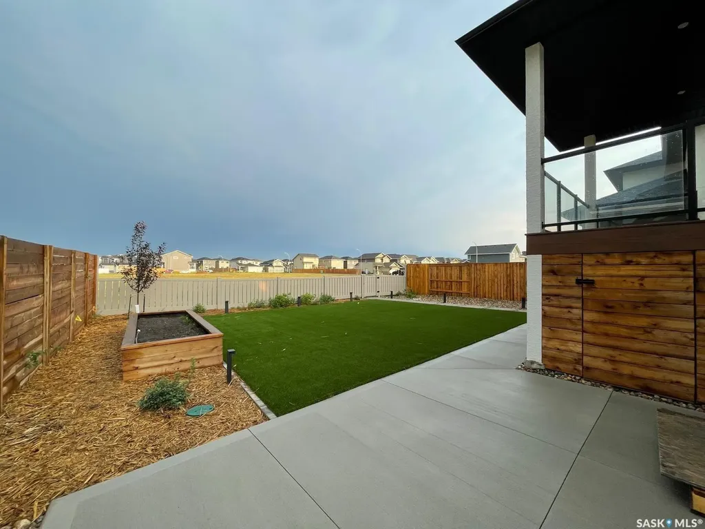 230 Greyeyes-steele Way Saskatoon SK S7V 0M6