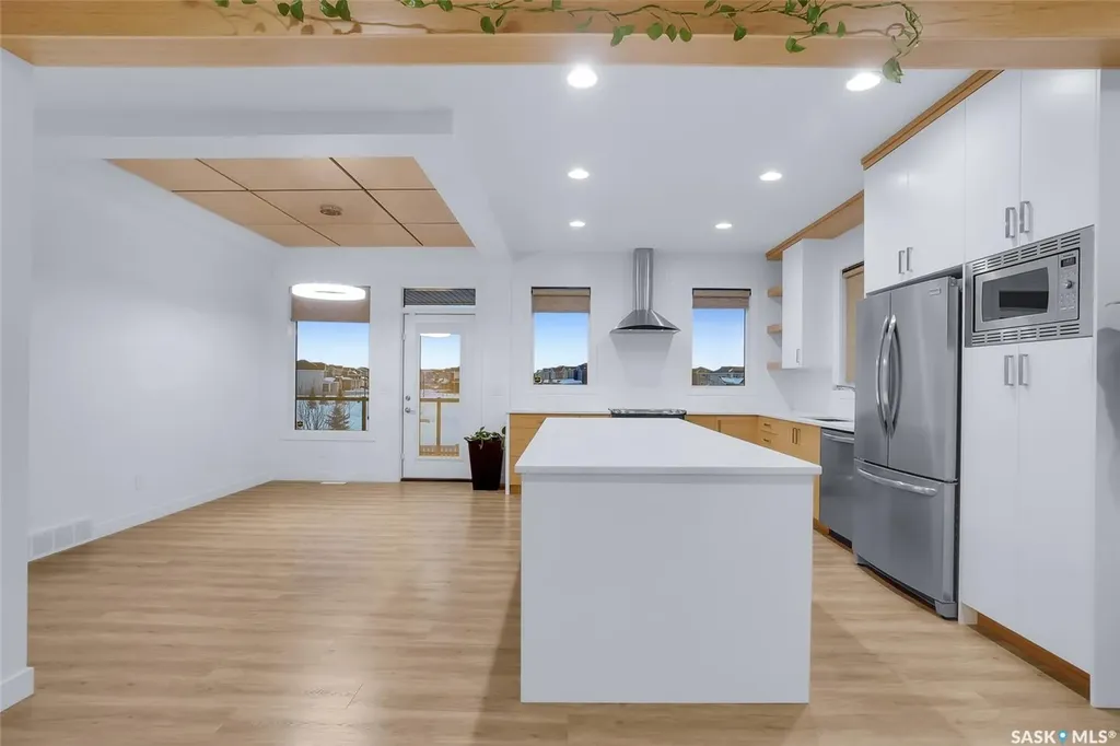 230 Greyeyes-steele Way Saskatoon SK S7V 0M6