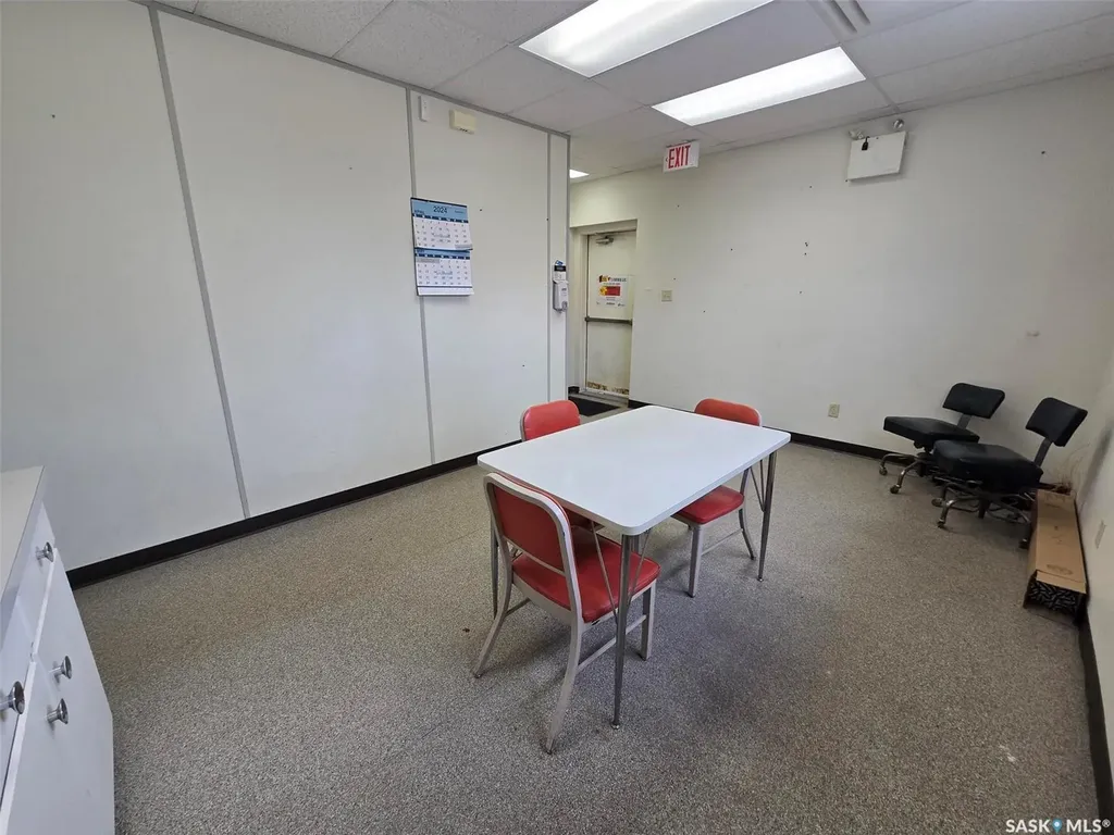 812 Desmond Street Grenfell SK S0G 2B0