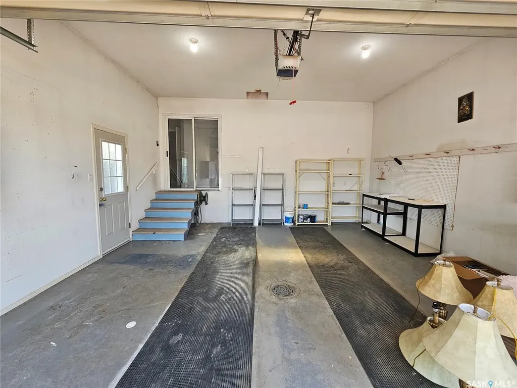 120 5th Avenue W Unity SK S0K 4L0